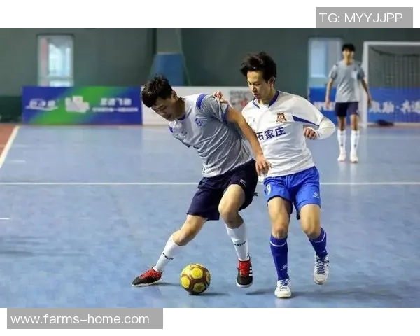 U19德国队与荷兰队激战正酣谁能在青少年足球赛中脱颖而出